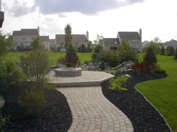 Color Enhanced Black Mulch - Image 3