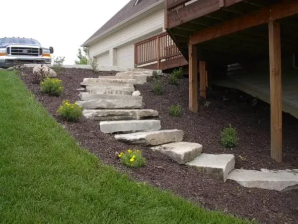 Color Enhanced Brown Mulch - Image 2